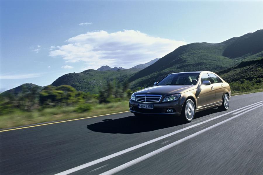  Mercedes-Benz C-Class 2007 года  (фото 128 из 413)